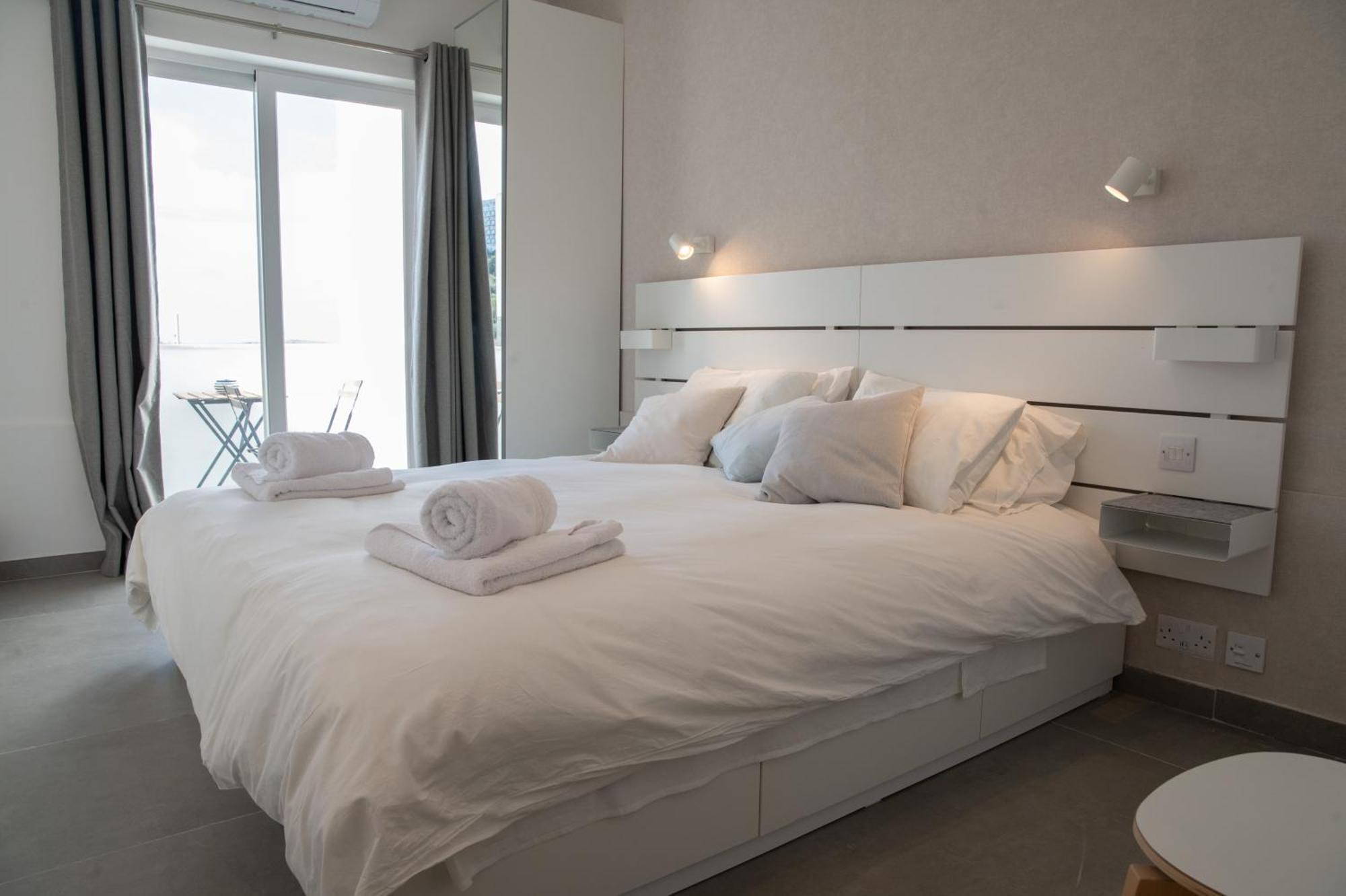 Auberge de jeunesse Gest à Mellieħa Extérieur photo